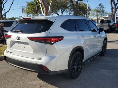 2023 Toyota Highlander XLE