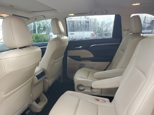 2016 Toyota Highlander Limited
