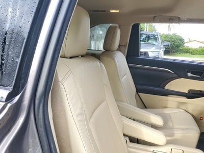 2016 Toyota Highlander Limited
