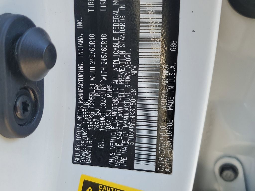 2019 Toyota Highlander LE