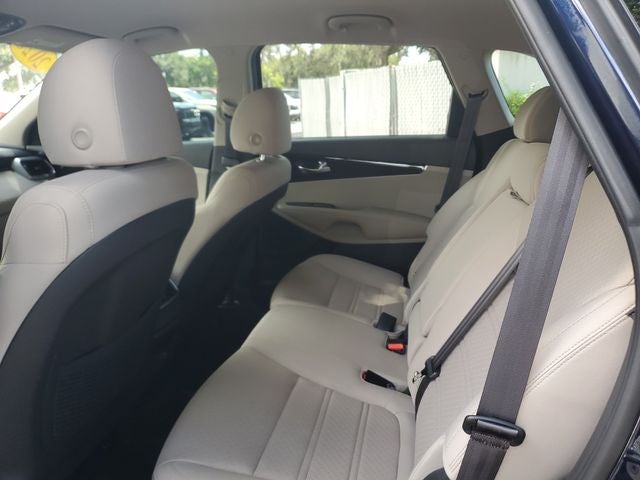 2020 Kia Sorento S