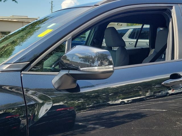 2024 Toyota Corolla Cross Hybrid SE
