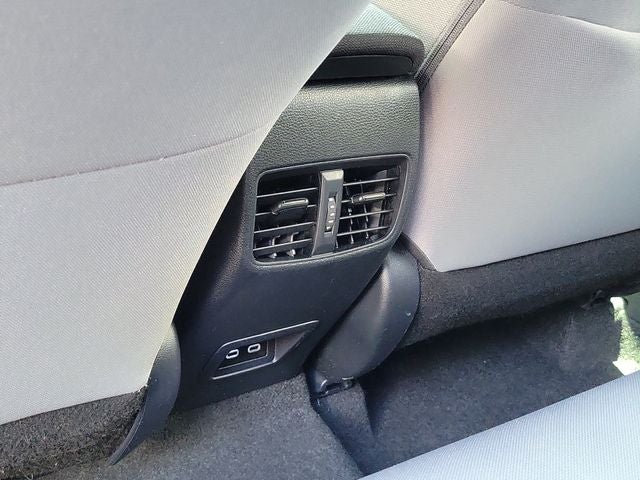 2024 Toyota Corolla Cross Hybrid SE