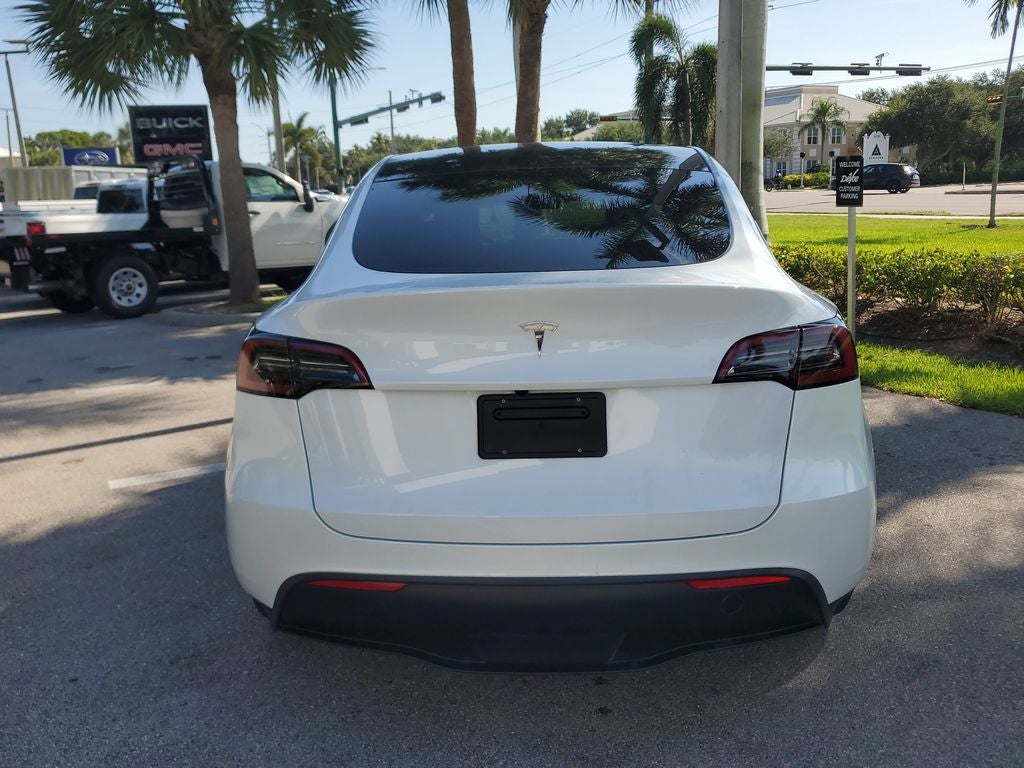 2024 Tesla Model Y Long Range