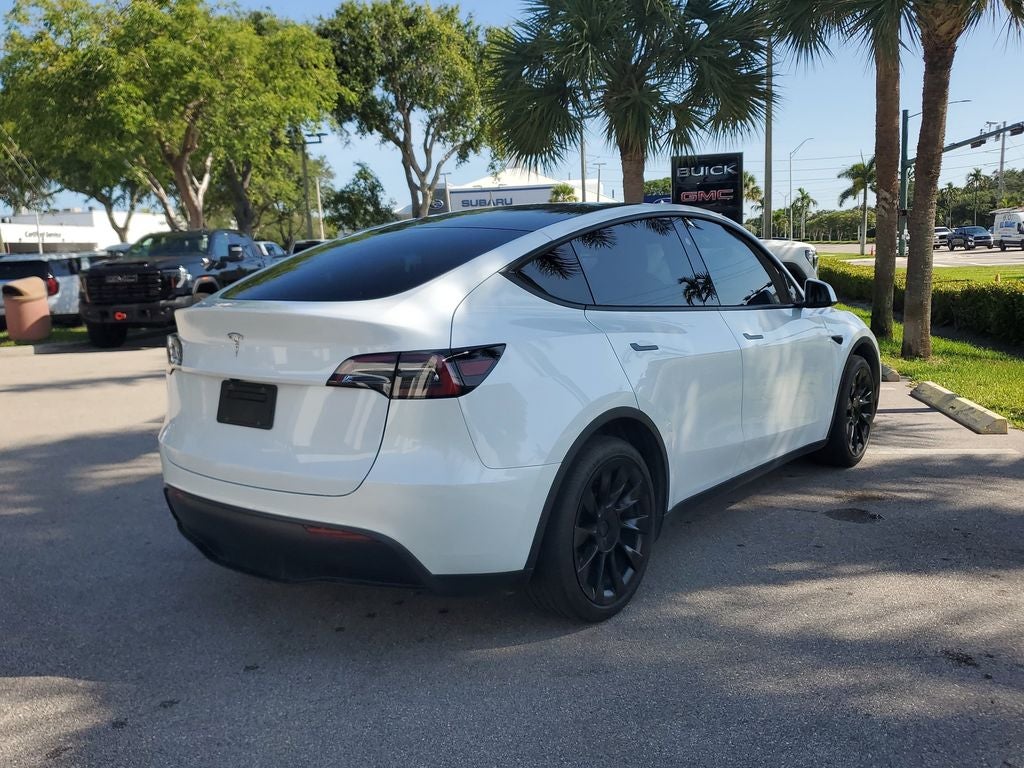 2024 Tesla Model Y Long Range