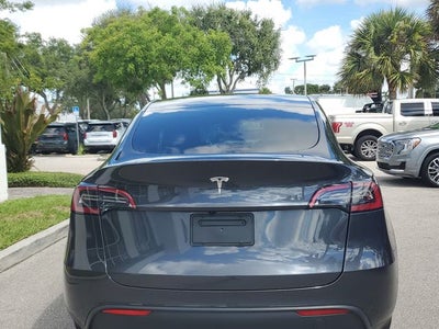 2025 Tesla Model Y Long Range