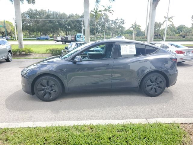 2025 Tesla Model Y Long Range