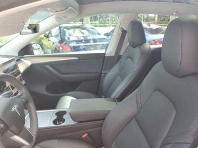 2025 Tesla Model Y Long Range