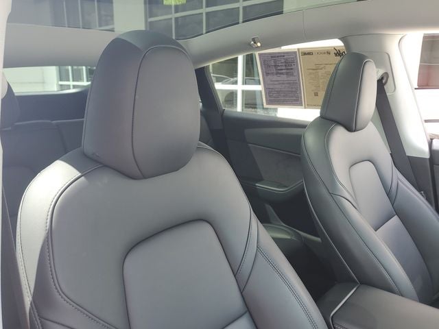 2025 Tesla Model Y Long Range