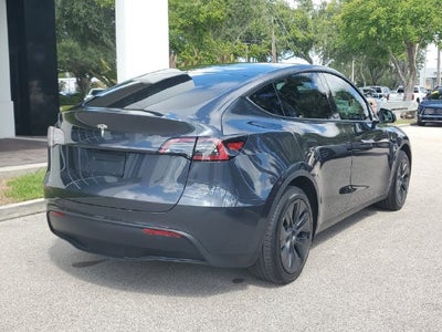 2025 Tesla Model Y Long Range