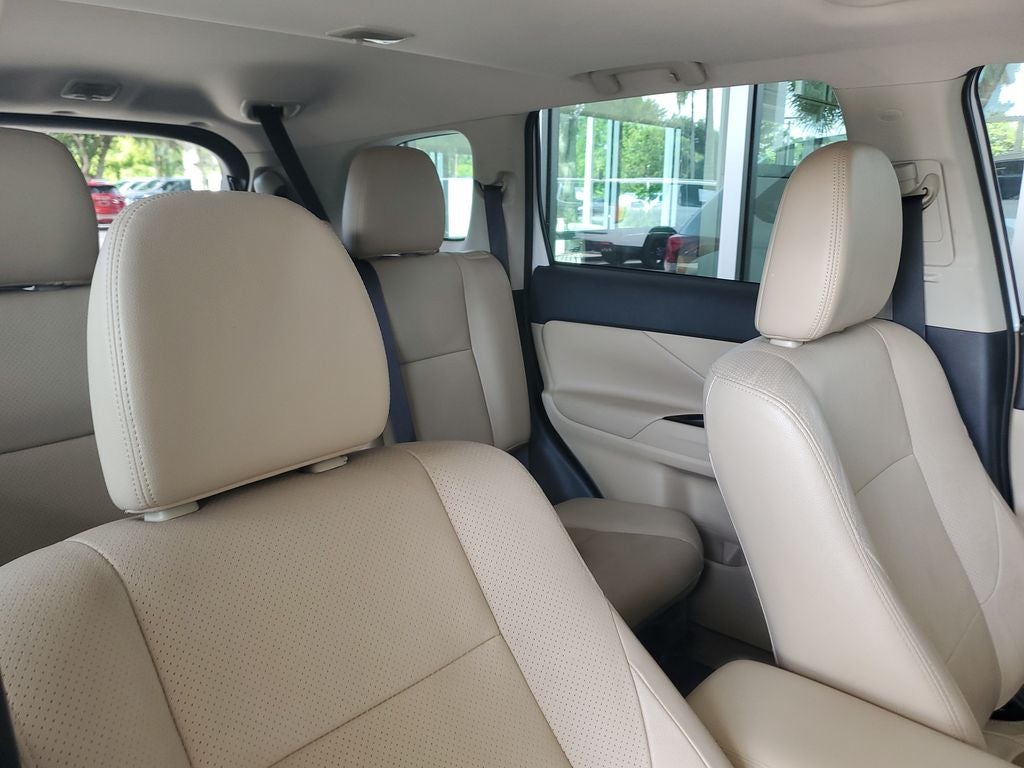 2016 Mitsubishi Outlander SEL