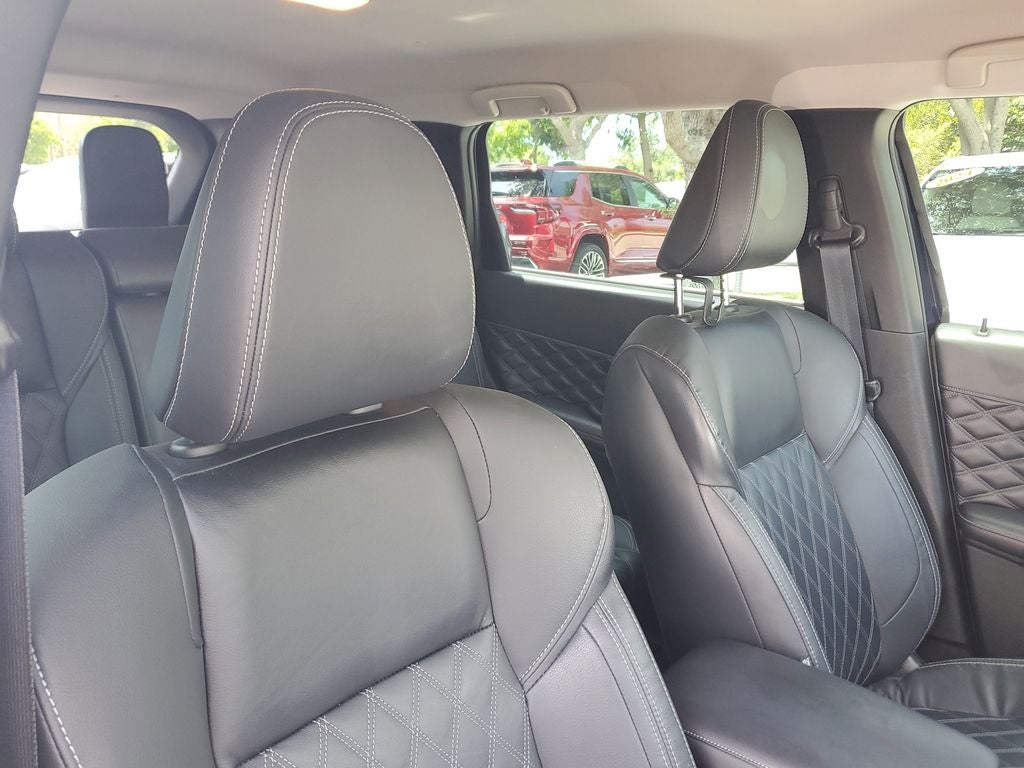 2022 Mitsubishi Outlander SEL