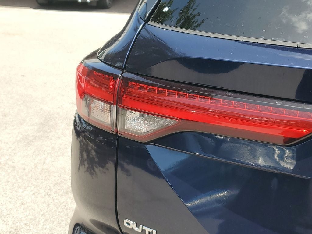 2022 Mitsubishi Outlander SEL