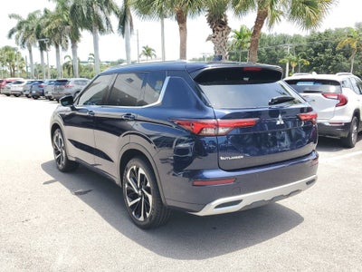2022 Mitsubishi Outlander SEL