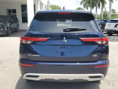 2022 Mitsubishi Outlander SEL