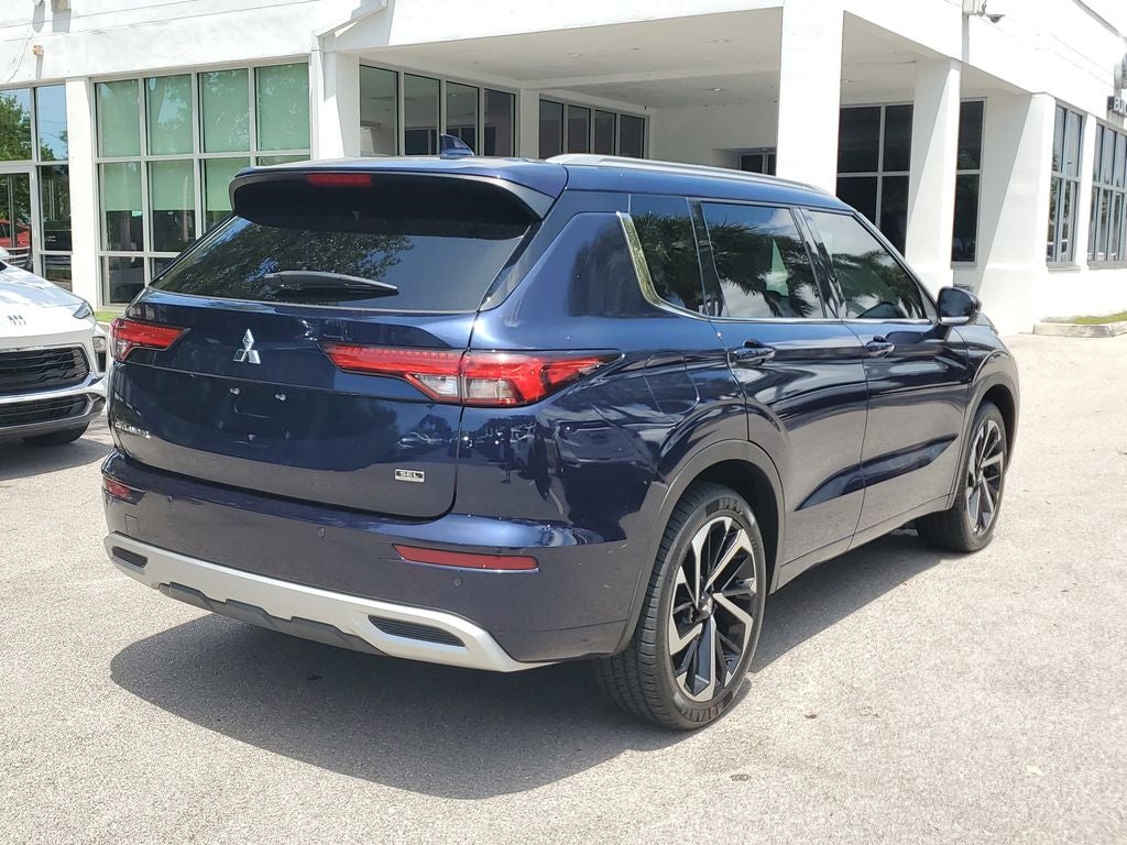 2022 Mitsubishi Outlander SEL