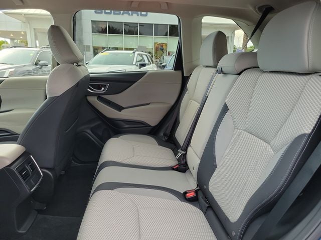 2021 Subaru Forester Premium - Photo 12