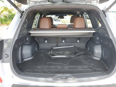 2025 Subaru Forester Touring