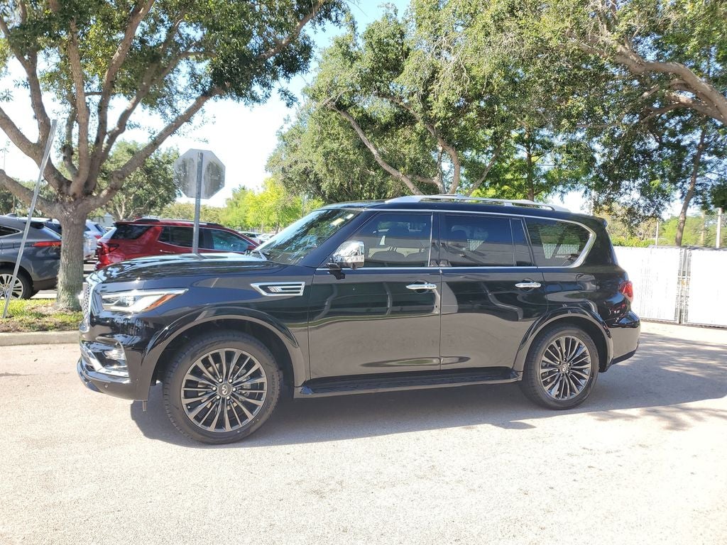 2023 INFINITI QX80 SENSORY