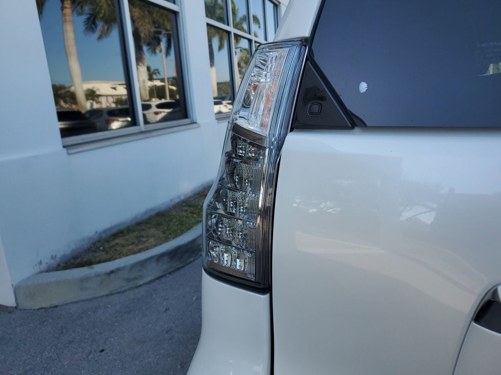 2023 Lexus GX 460 Premium