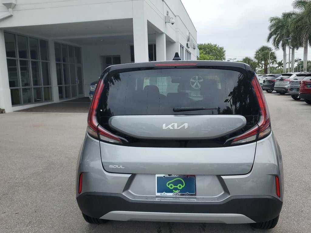 2023 Kia Soul LX