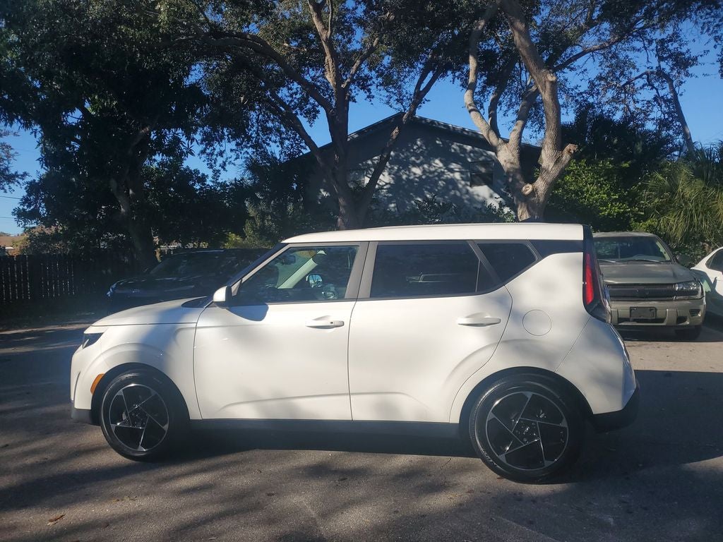 2023 Kia Soul EX