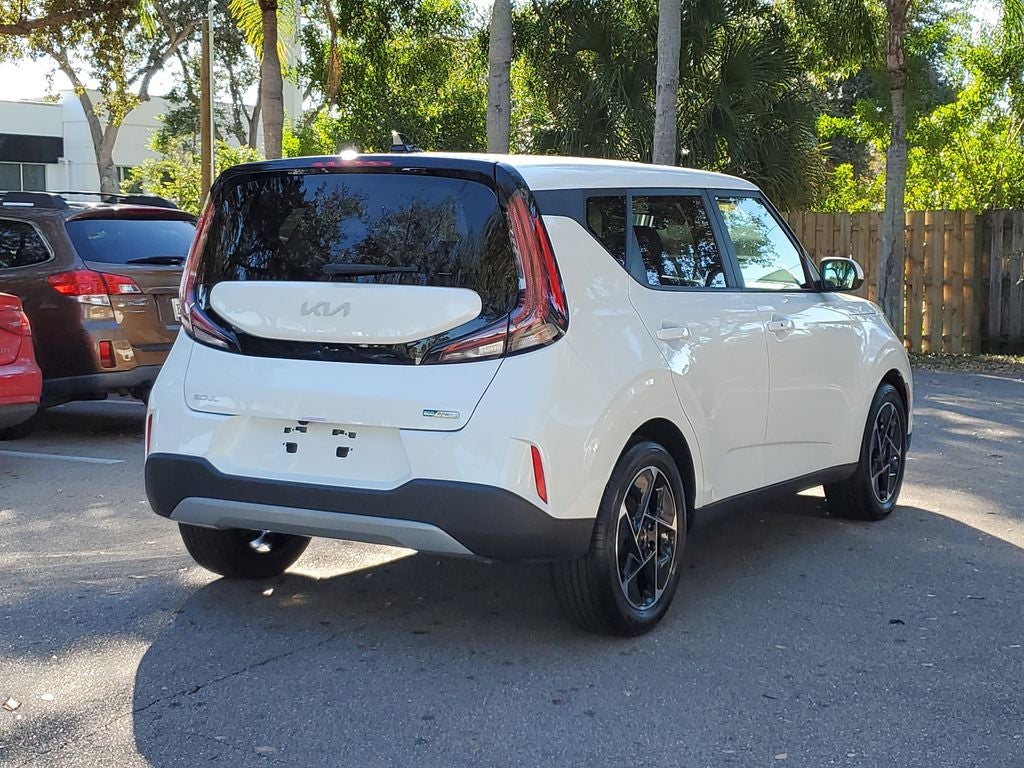 2023 Kia Soul EX