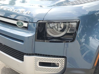 2022 Land Rover Defender 110 SE