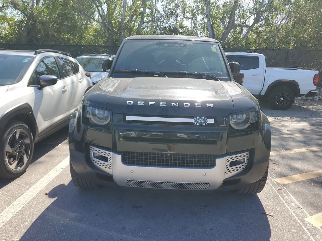 2023 Land Rover Defender 130 SE