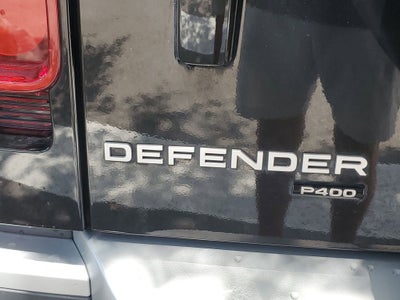 2023 Land Rover Defender 130 SE
