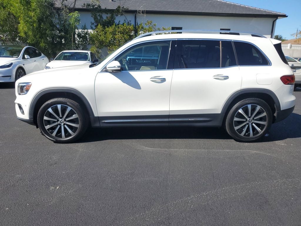 2023 Mercedes-Benz GLB 250