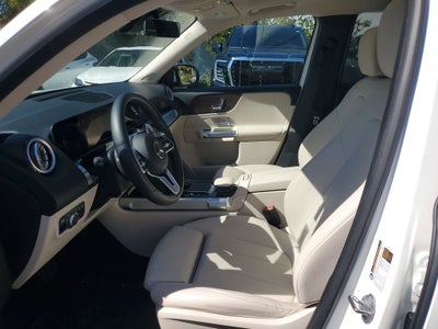 2023 Mercedes-Benz GLB 250