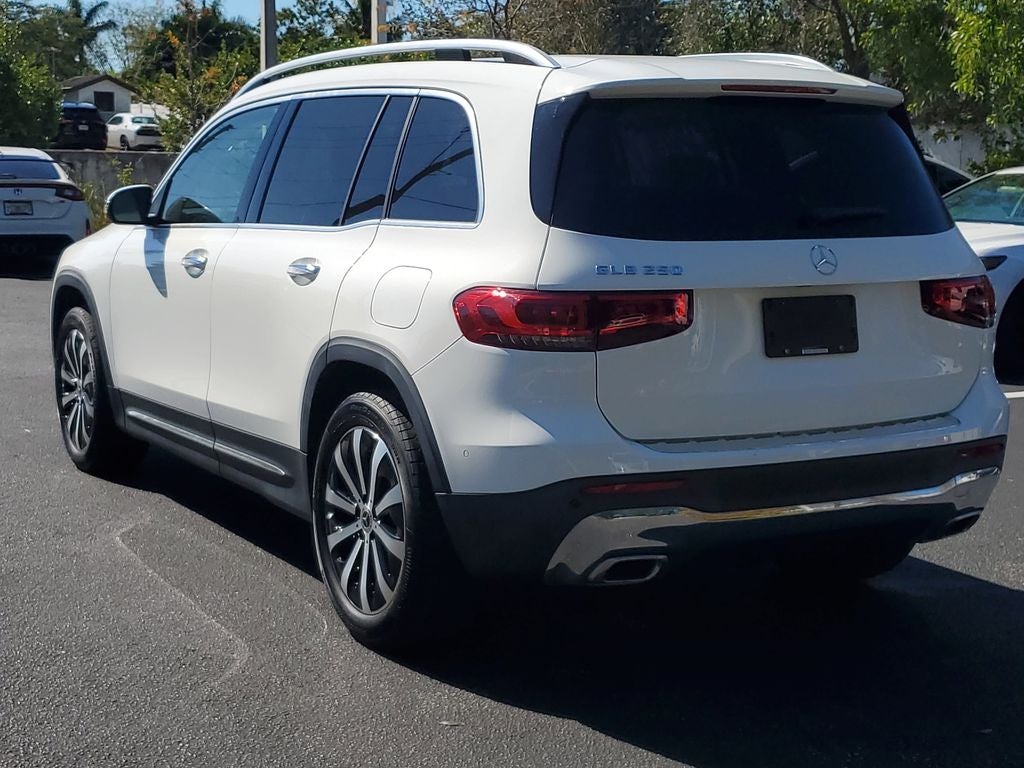 2023 Mercedes-Benz GLB 250