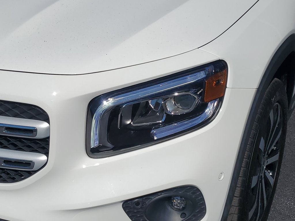 2023 Mercedes-Benz GLB 250