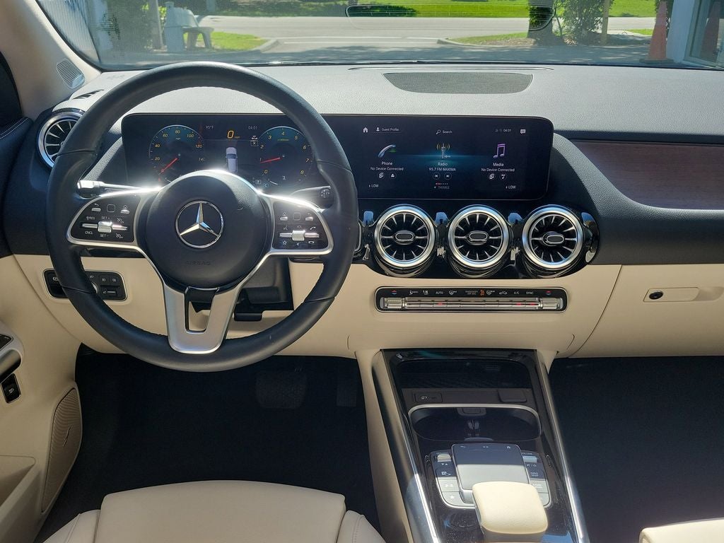 2023 Mercedes-Benz GLA 250