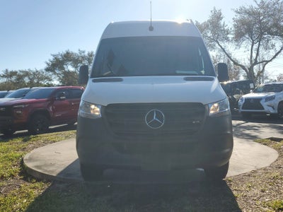2023 Mercedes-Benz Sprinter 2500 Standard Roof 4-Cyl Diesel