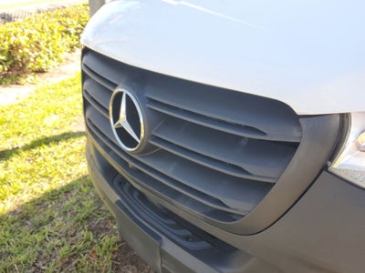 2023 Mercedes-Benz Sprinter 2500 Standard Roof 4-Cyl Diesel