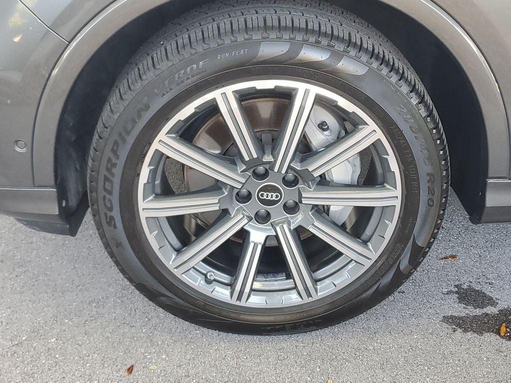 2022 Audi Q7 Premium Plus