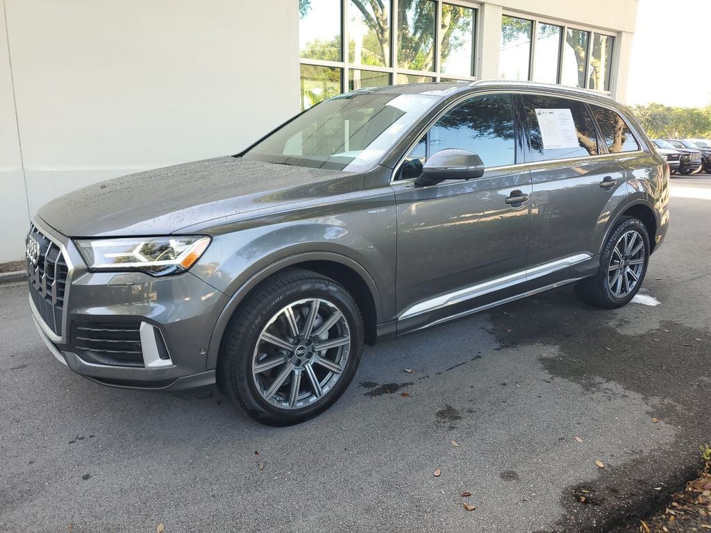 2022 Audi Q7 Premium Plus