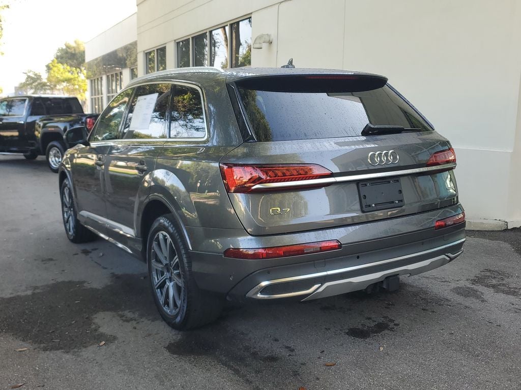 2022 Audi Q7 Premium Plus