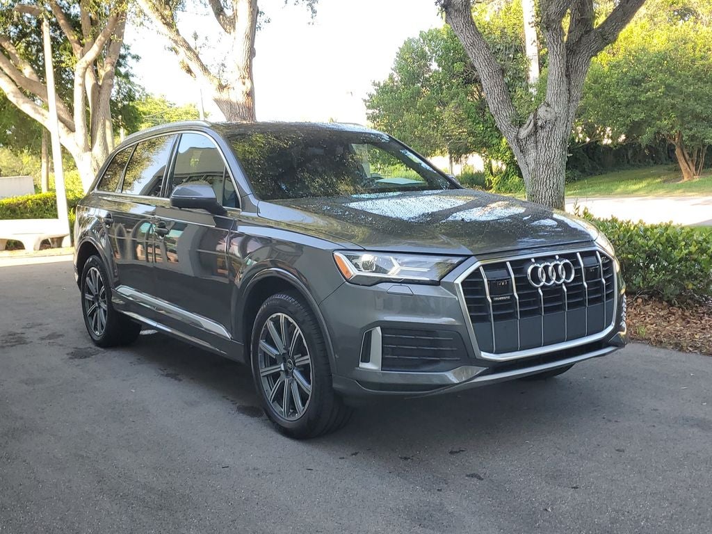 2022 Audi Q7 Premium Plus