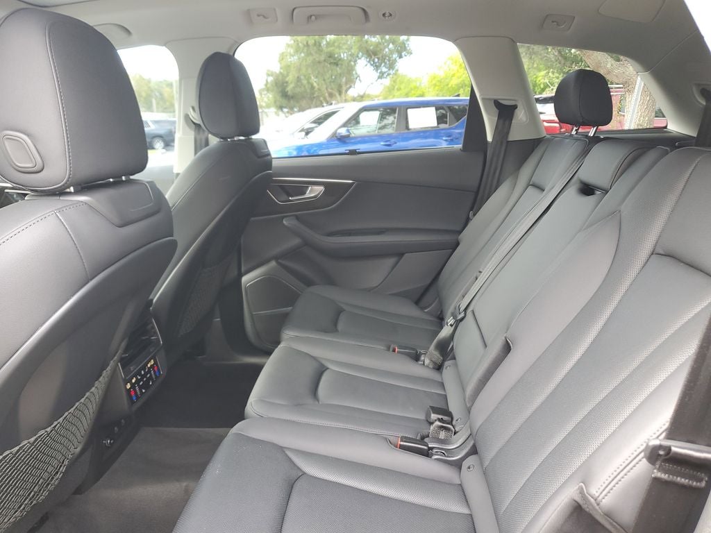 2023 Audi Q7 Prestige