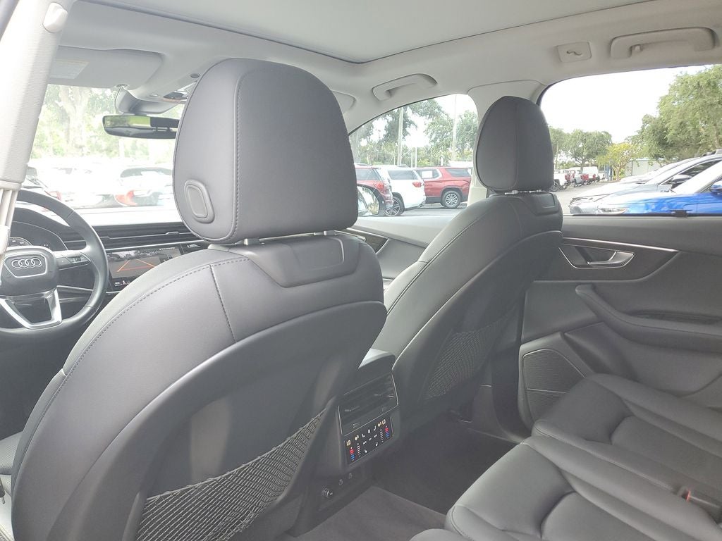 2023 Audi Q7 Prestige
