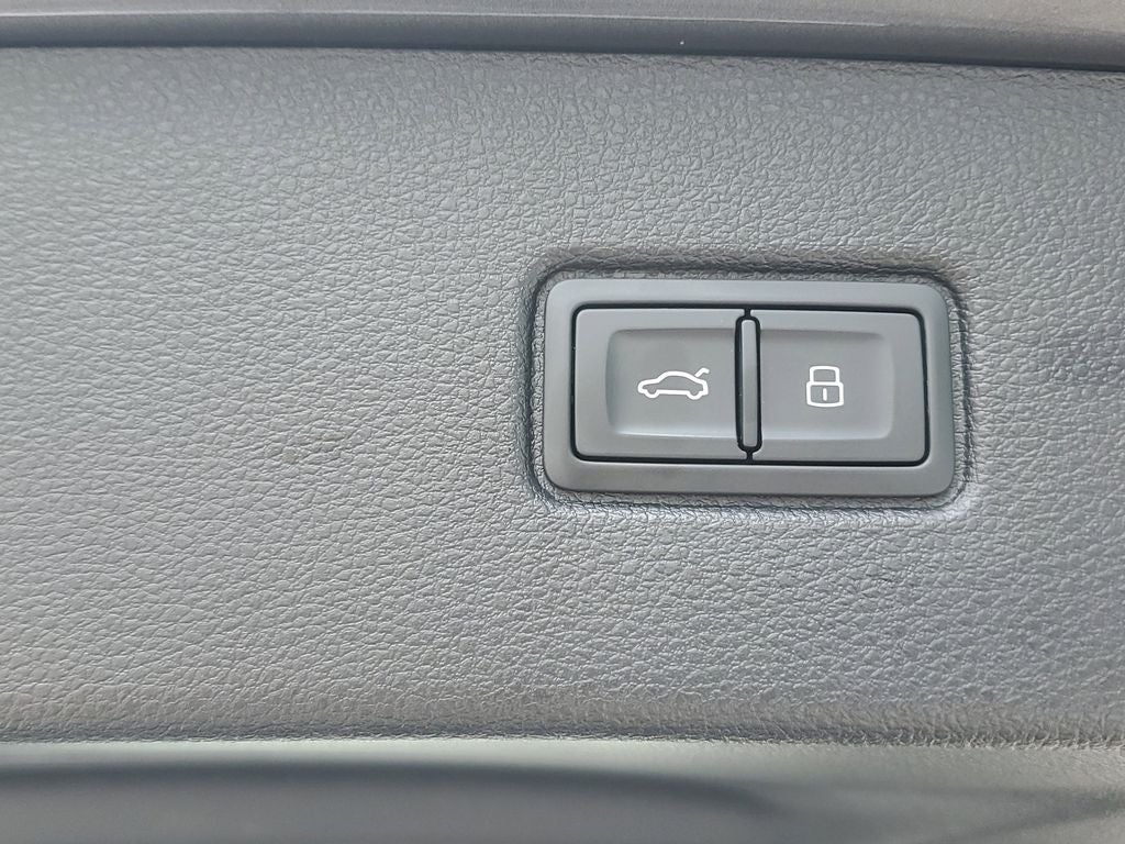 2023 Audi Q7 Prestige