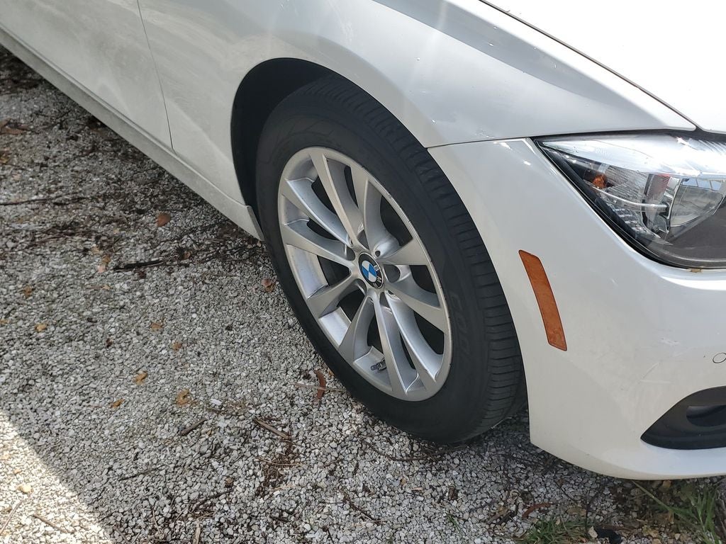 2016 BMW 3 series 320i