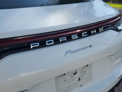 2023 Porsche Panamera 4