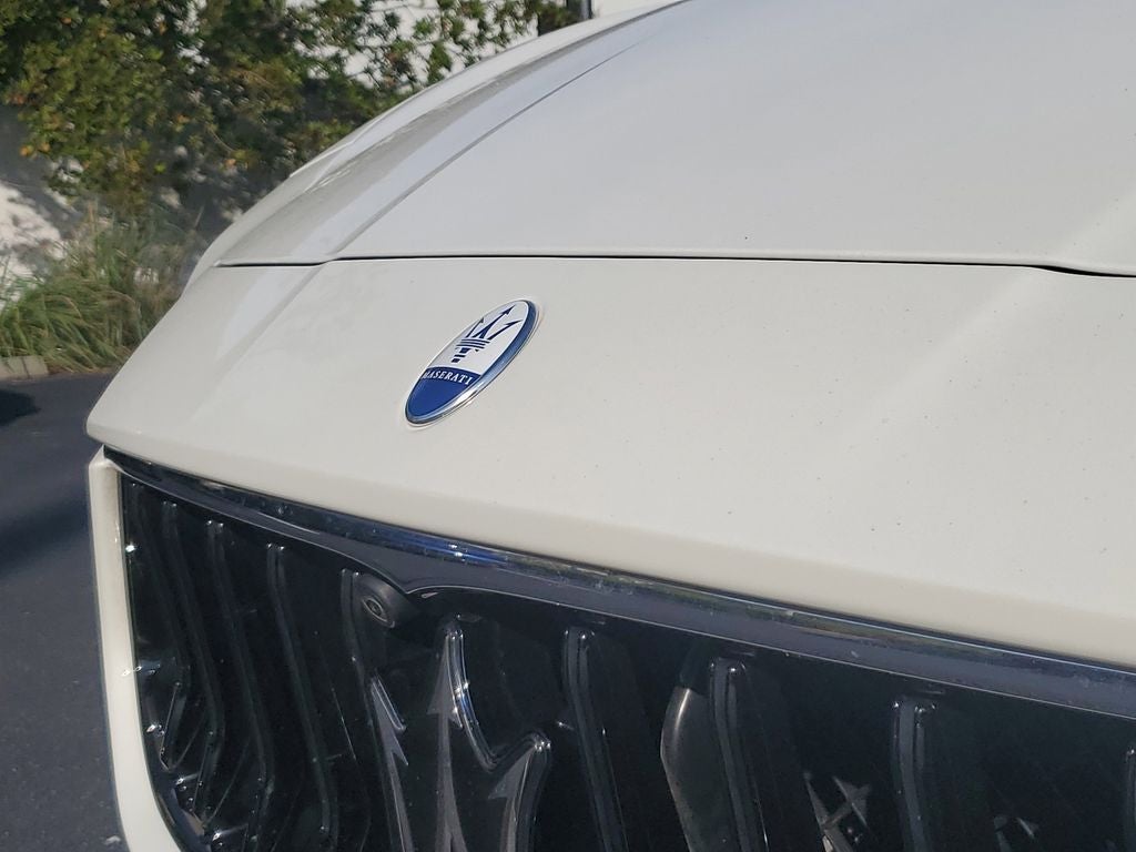 2023 Maserati Ghibli Modena