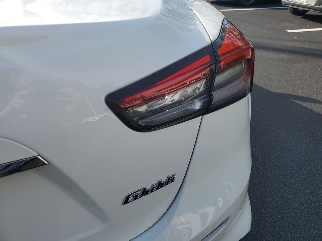2023 Maserati Ghibli Modena