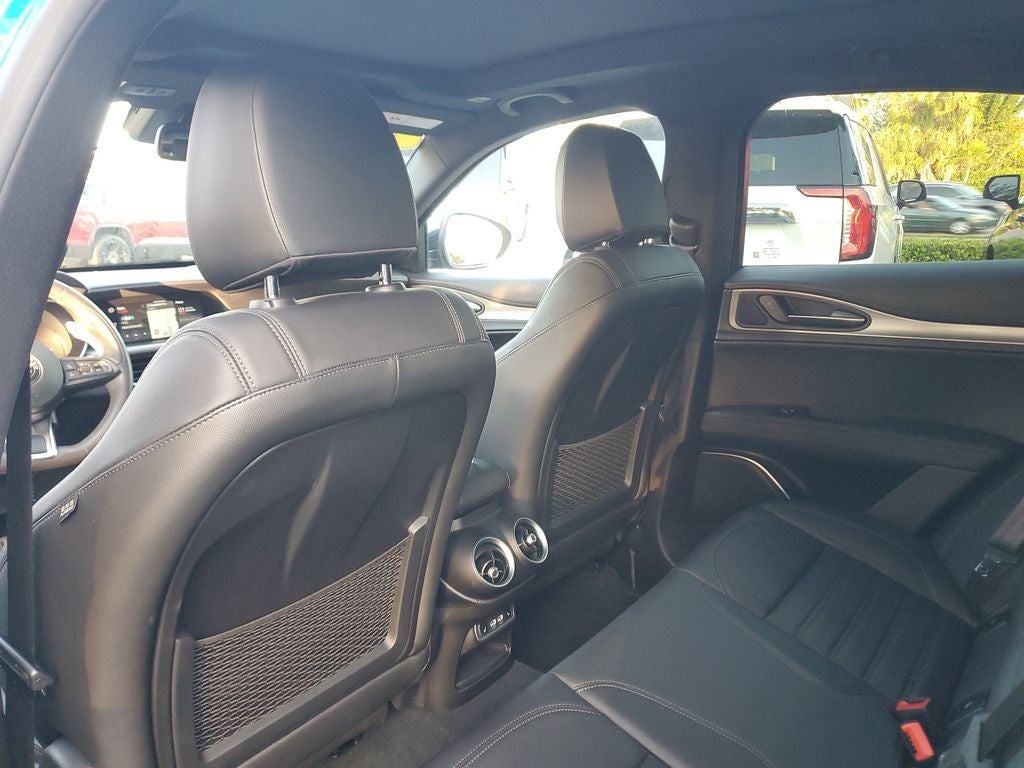 2023 Alfa Romeo Stelvio Veloce