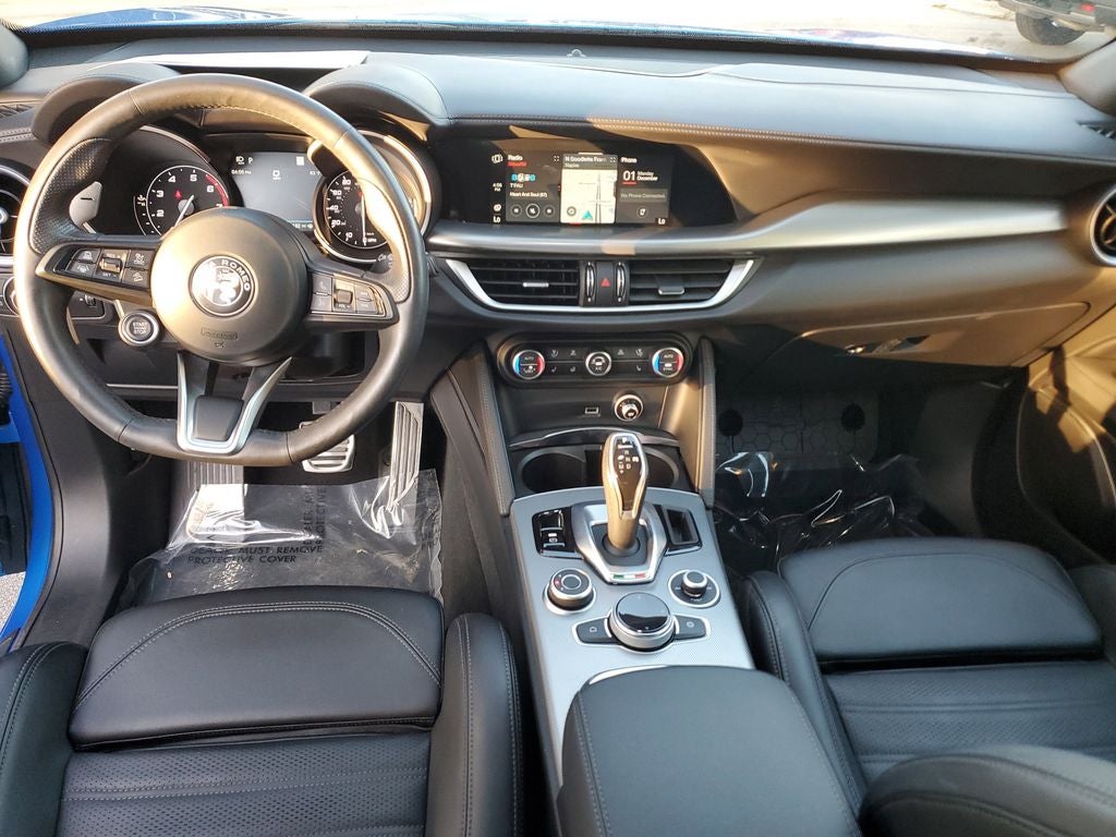 2023 Alfa Romeo Stelvio Veloce